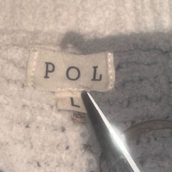 Pol Open Knit V Neck Sweater - Picture 5 of 6